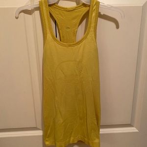 Lulu Lemon swiftly tech racer back tank